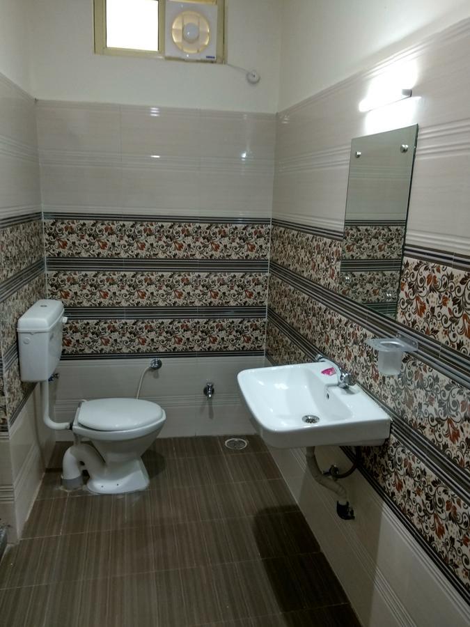 Oyo 60976 Hotel Shree Ji Morena Luaran gambar