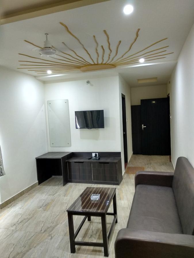 Oyo 60976 Hotel Shree Ji Morena Luaran gambar