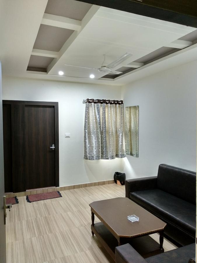 Oyo 60976 Hotel Shree Ji Morena Luaran gambar